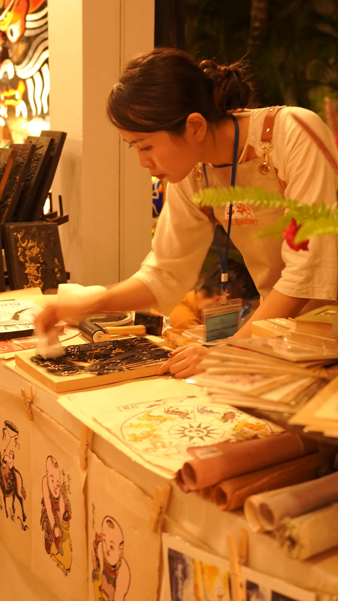 THE HANGART × FOUR SEASONS
